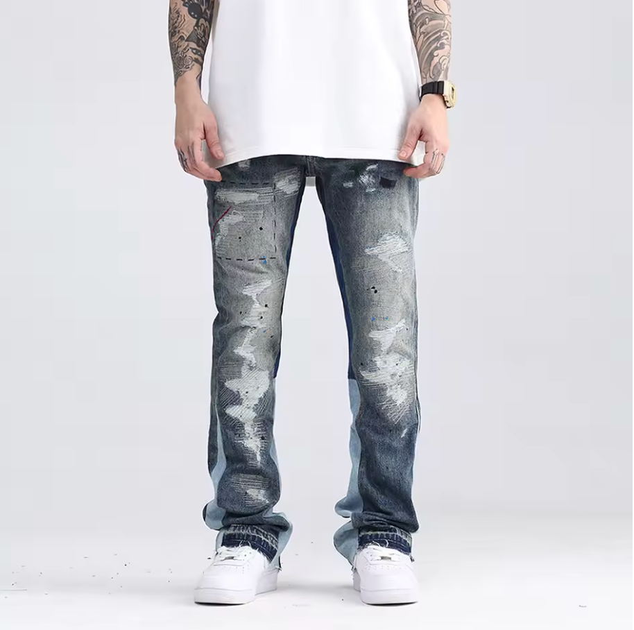 Graffiti Distress™ Jeans – Streetwear Denim med Färg & Patchwork