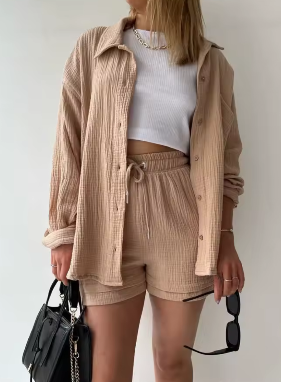 Tvådelat set i mjuk muslin – skjorta & shorts