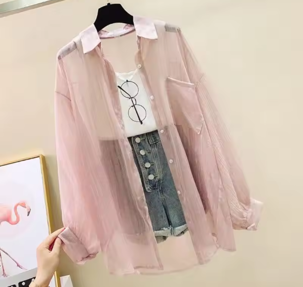 Transparent Skjorta – Lätt, luftig & trendig layering-piece