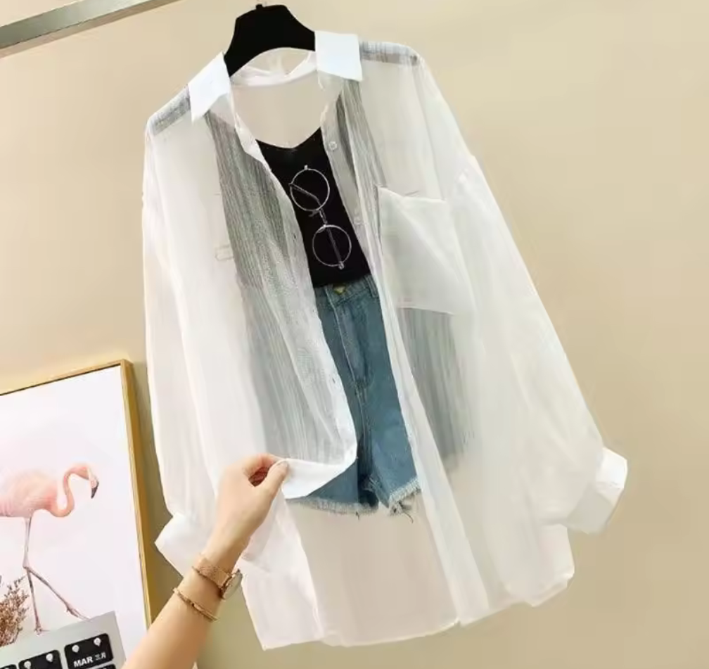 Transparent Skjorta – Lätt, luftig & trendig layering-piece