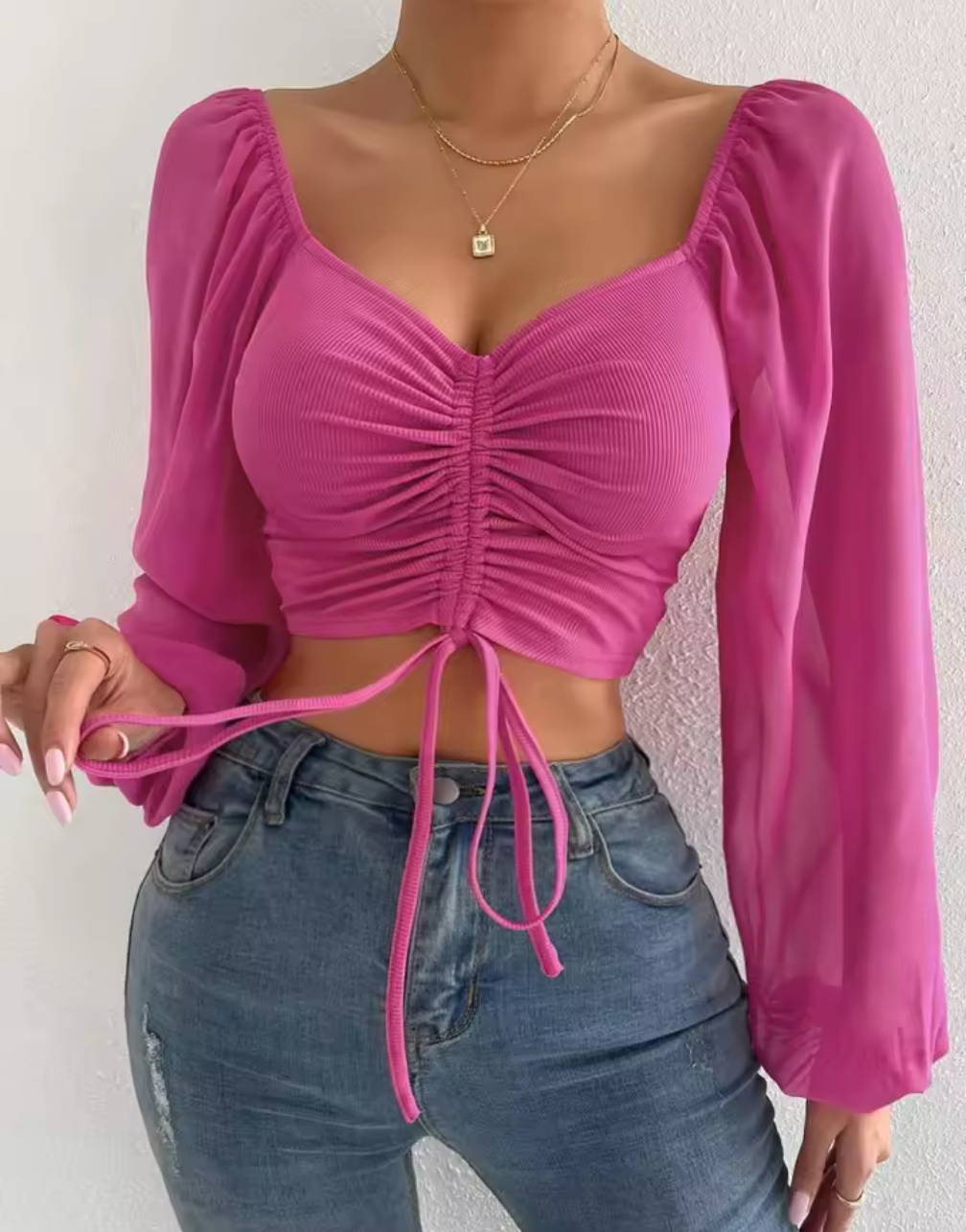 Chiffonärmad Croppad Snörtop – Elegant V-ringad Blus med Rynk & Puffärm