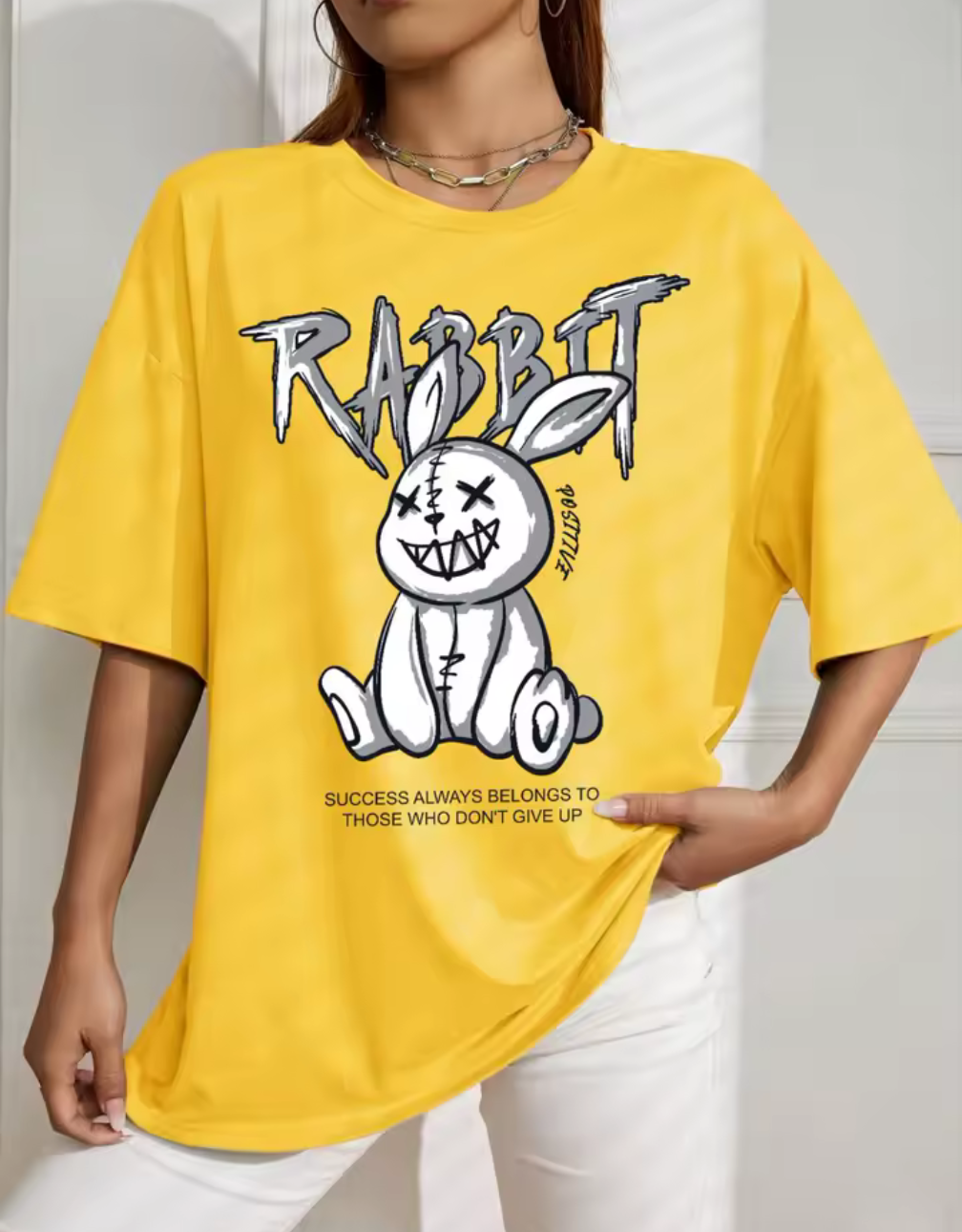 Oversized T-shirt "Rabbit" – Streetstyle med attityd