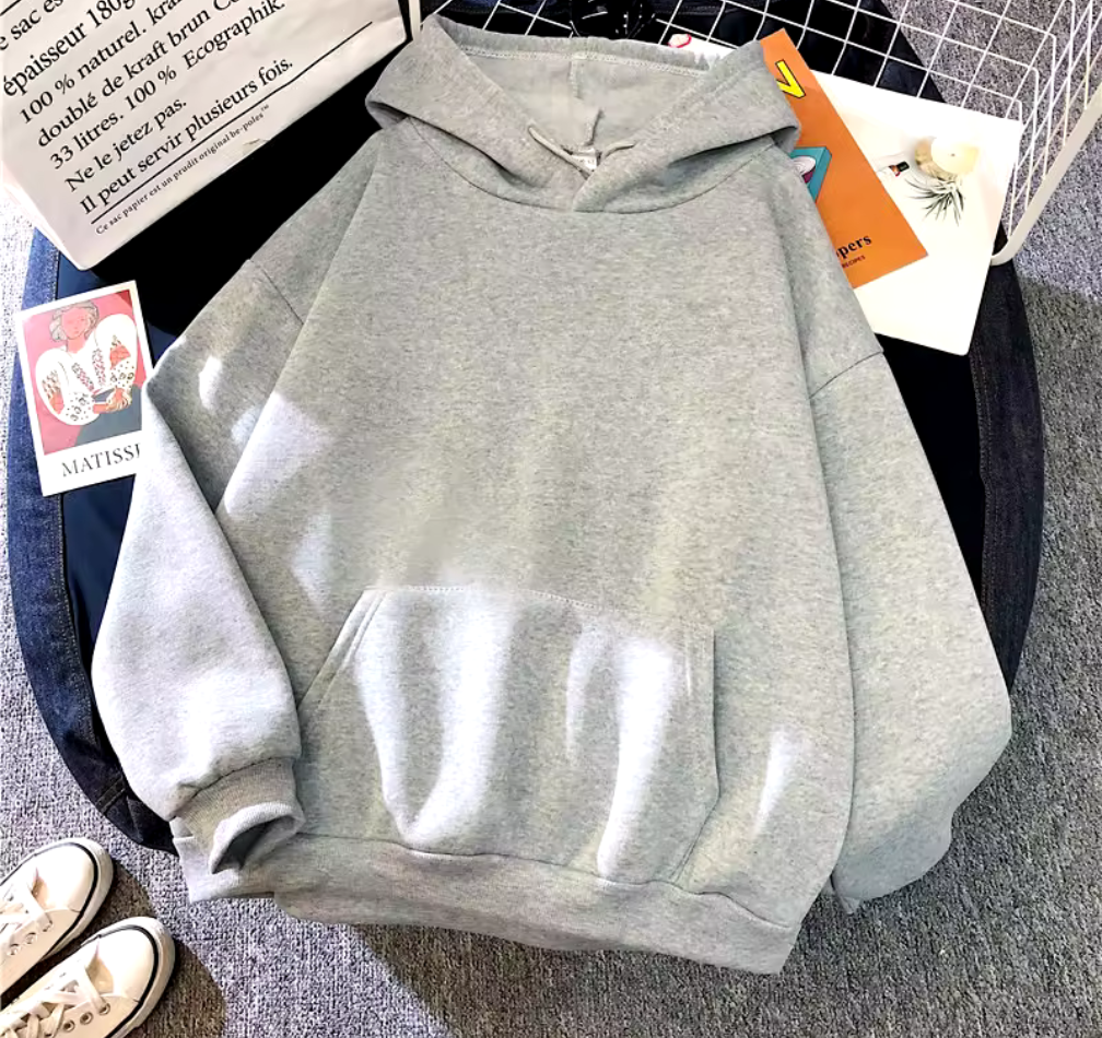 Klassisk hoodie med känguruficka – flera färger