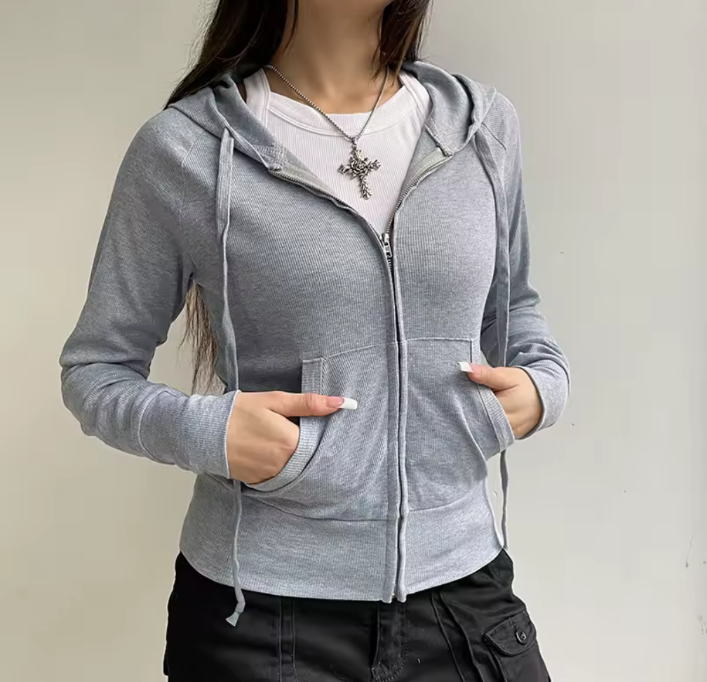 Croppad ziphoodie med huva – trendig ribbstickad stil