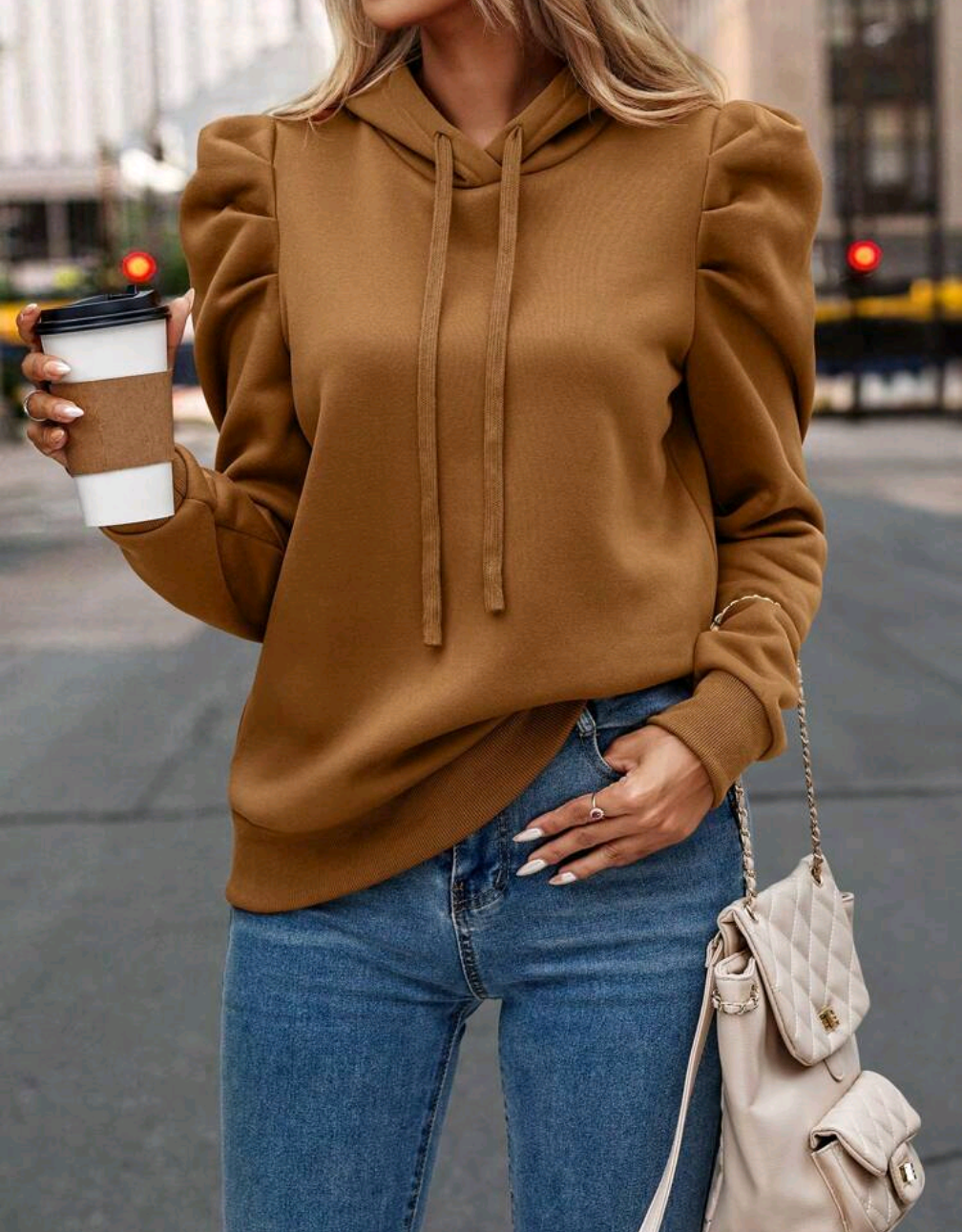 Puffärm Hoodie – Sporty meets Chic
