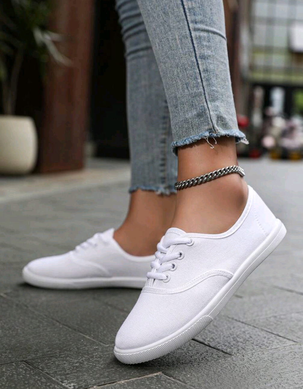 Klassiska Tygsneakers
