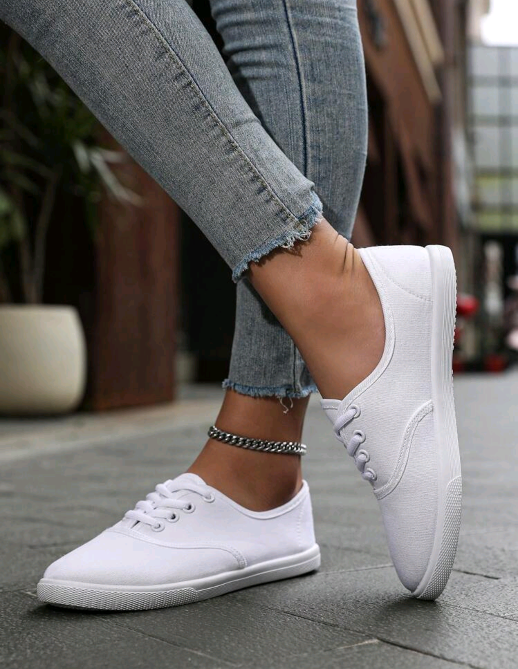 Klassiska Tygsneakers