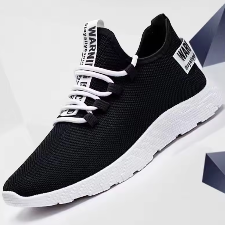 Svarta Sneakers med Vita Detaljer