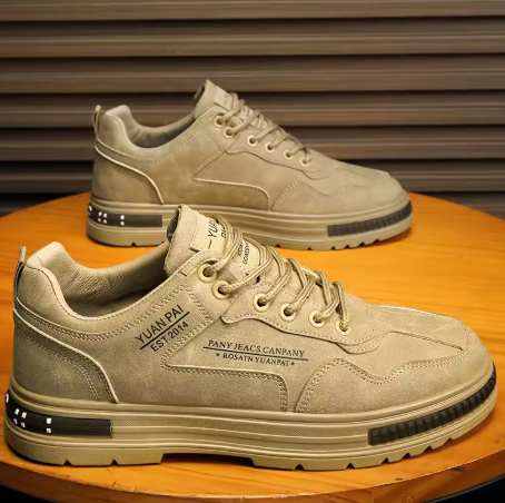 Beiga Mockasneakers – Robust & Stilren Vardagsklassiker