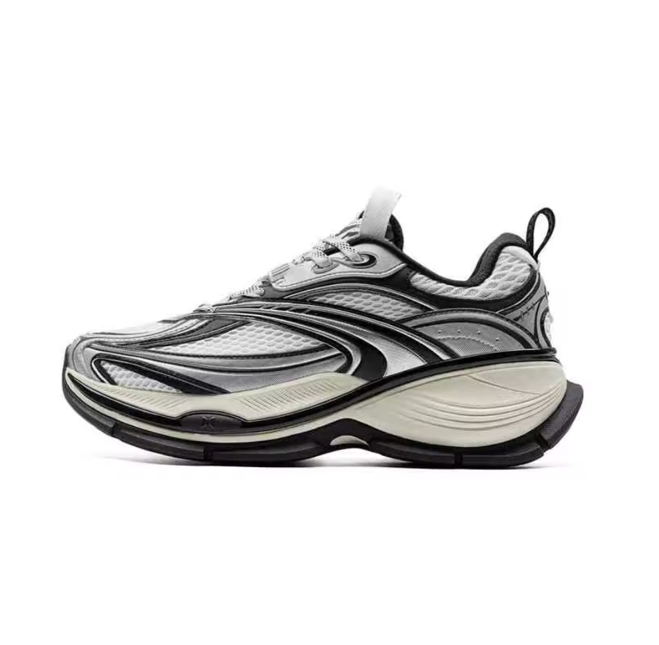 Chunky Tech Sneakers – Retro-Modern Komfort & Stil