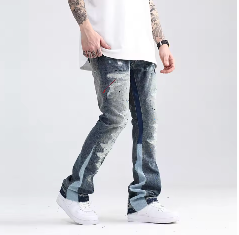 Graffiti Distress™ Jeans – Streetwear Denim med Färg & Patchwork