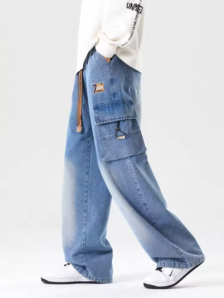 Baggy Cargobyxa i Denim – Avslappnad Streetwear med Funktionell Stil