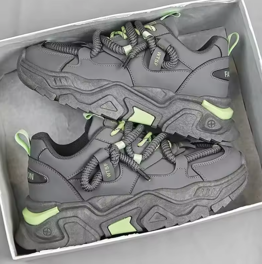 Chunky Sneakers “WTSF” – Statement-skorna du inte visste att du behövde
