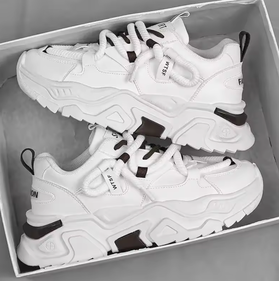 Chunky Sneakers “WTSF” – Statement-skorna du inte visste att du behövde