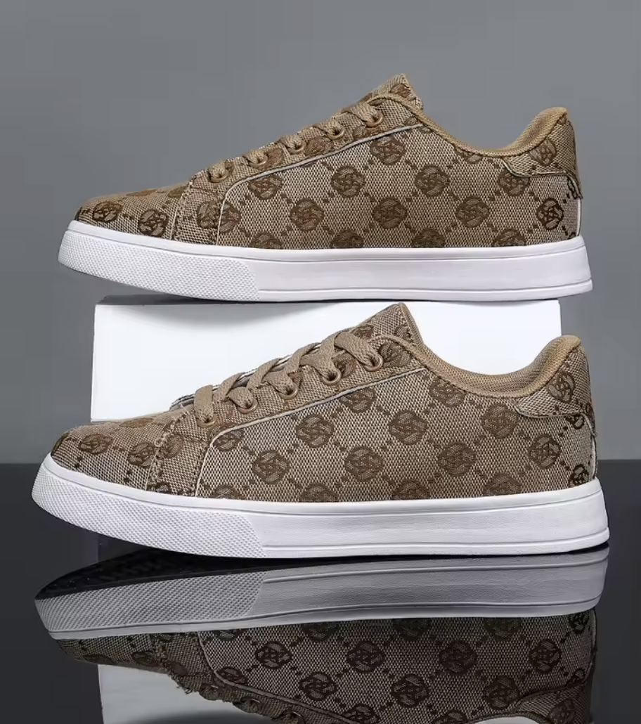 Canvas Sneakers – Klassisk streetstyle med en twist