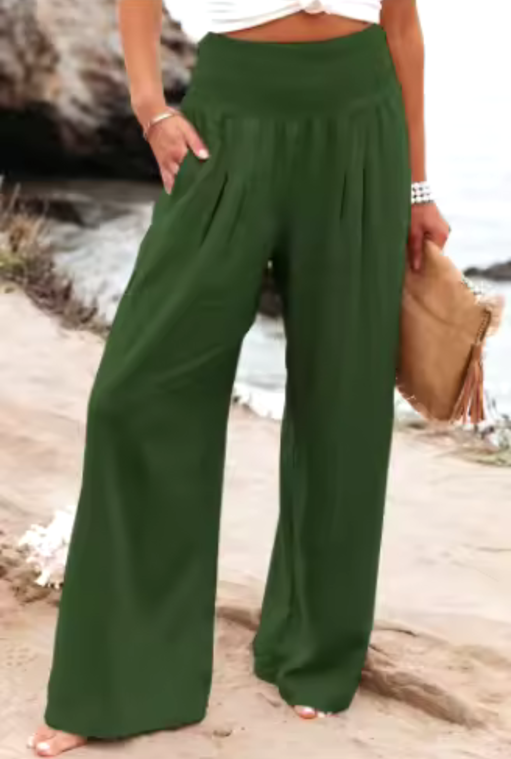 VIDA SOMMARBYXOR MED RYNKAD MIDJA – FASHIFY.SE