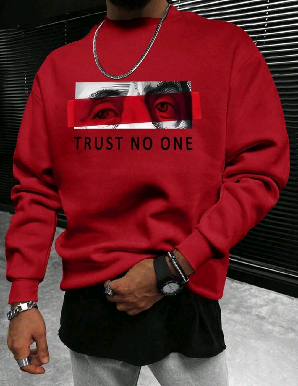 Trust no one - röd