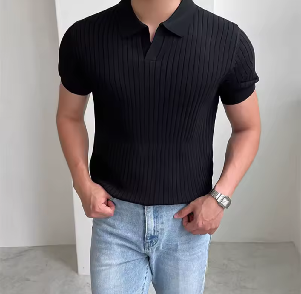 Noir – Ribbad Pikétröja i Slim Fit