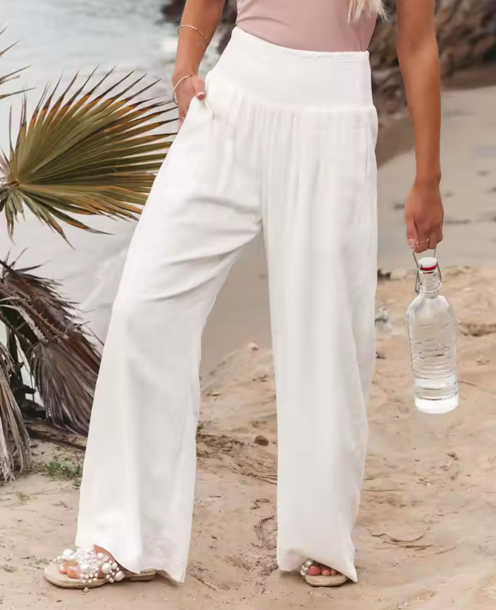 VIDA SOMMARBYXOR MED RYNKAD MIDJA – FASHIFY.SE