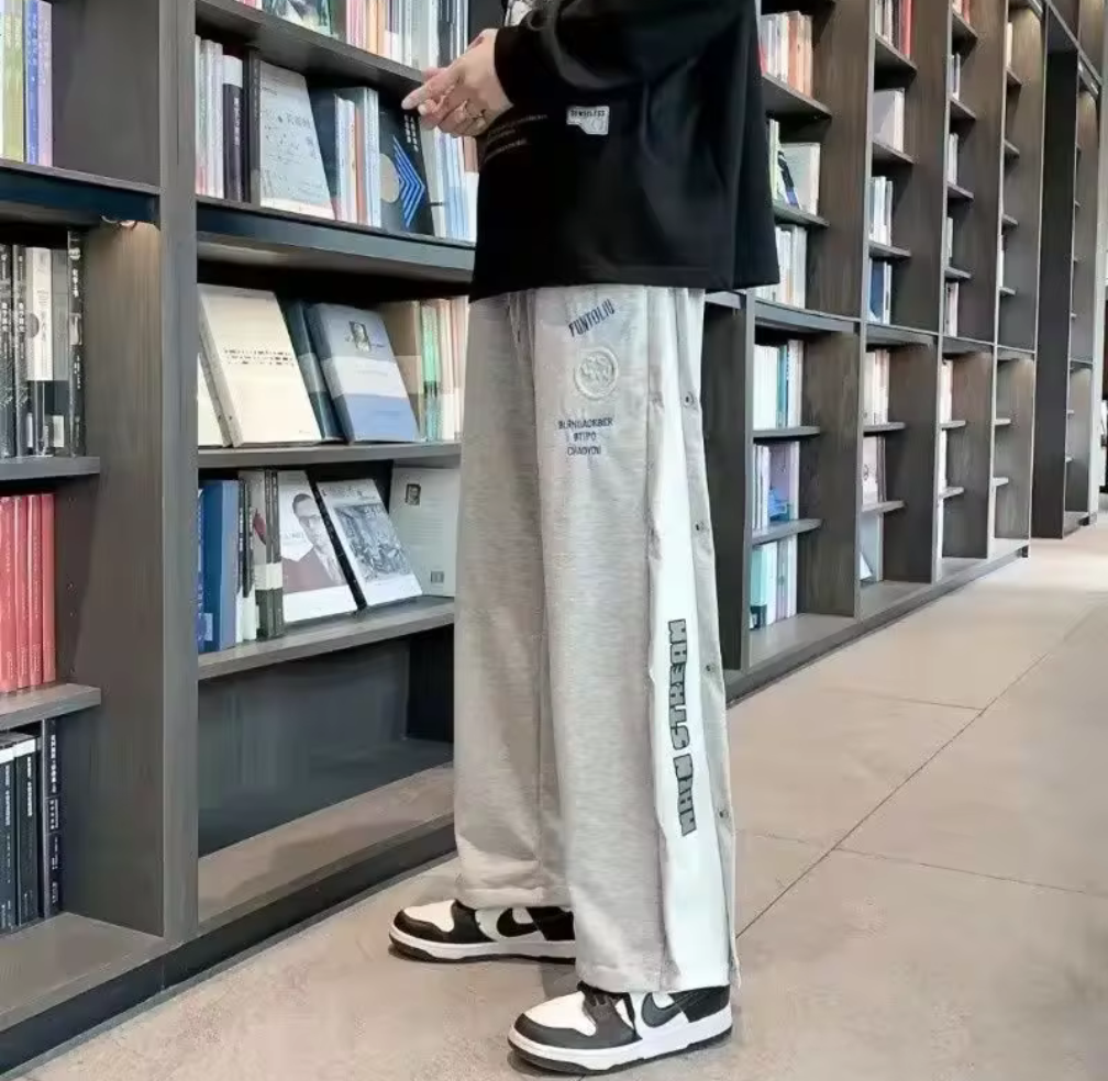 Streetwear-byxa med kontrastpanel och knappdetaljer – Svart, Grå, Vit